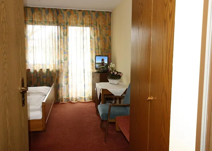 Hotel Baeren Garni